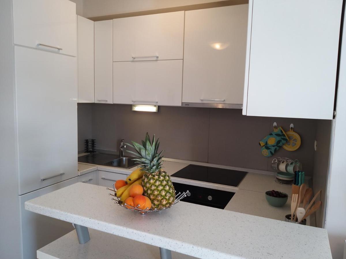 3 Bedroom Apartment With Terrace And Free Parking Spalato Esterno foto